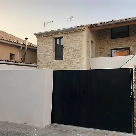 Charmante Maison Face A L'eglise De * Codolet
